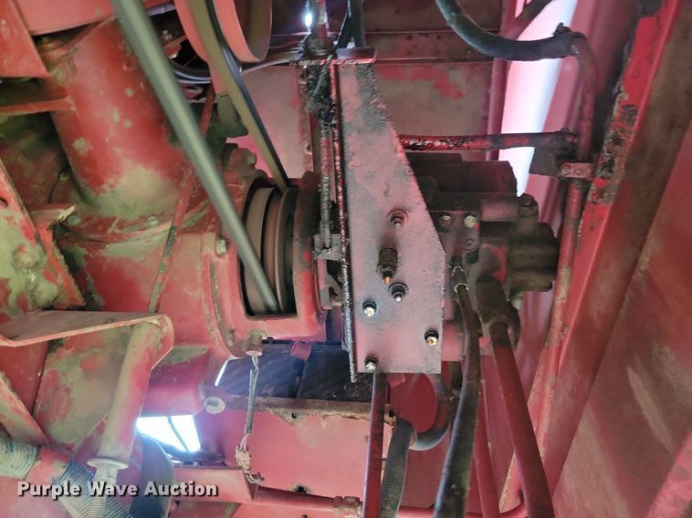 image for item DG0664 1987 Case IH 1660 Axial-Flow combine