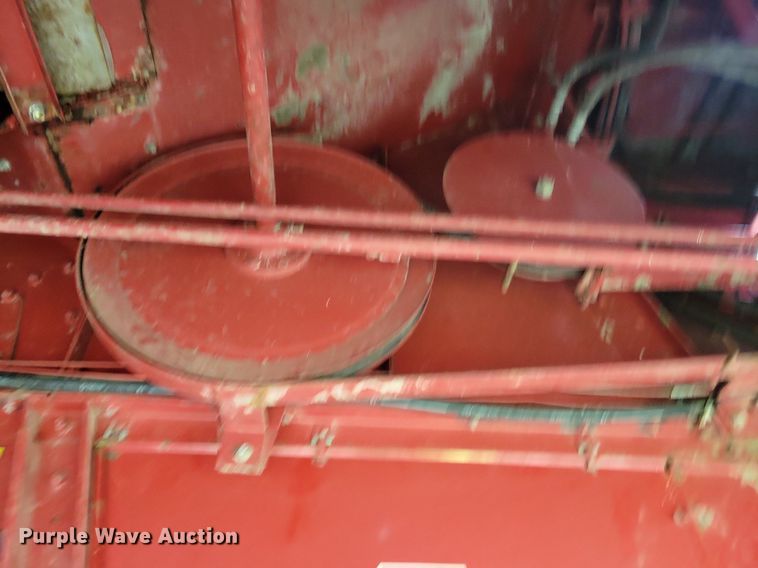 image for item DG0664 1987 Case IH 1660 Axial-Flow combine