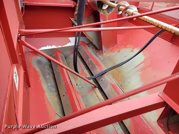 image for item DG0664 1987 Case IH 1660 Axial-Flow combine