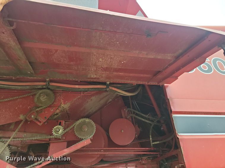 image for item DG0664 1987 Case IH 1660 Axial-Flow combine