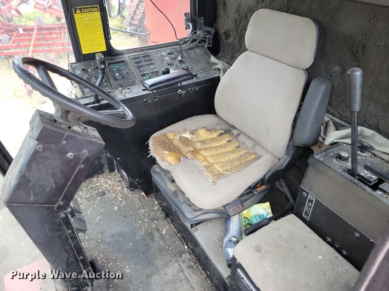 image for item DG0664 1987 Case IH 1660 Axial-Flow combine