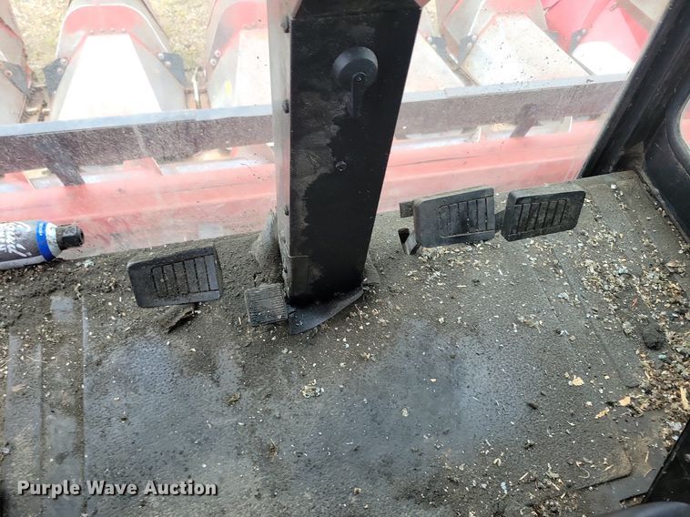 image for item DG0664 1987 Case IH 1660 Axial-Flow combine