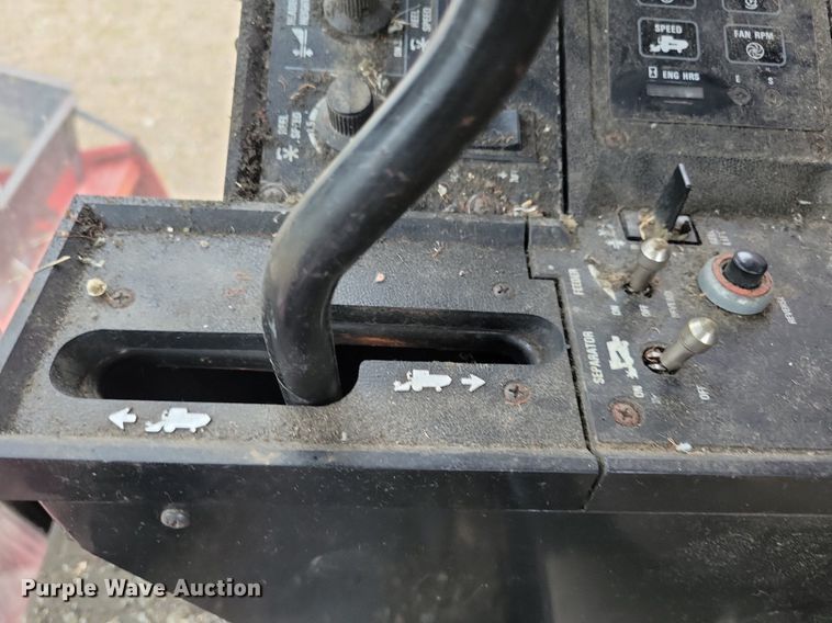 image for item DG0664 1987 Case IH 1660 Axial-Flow combine