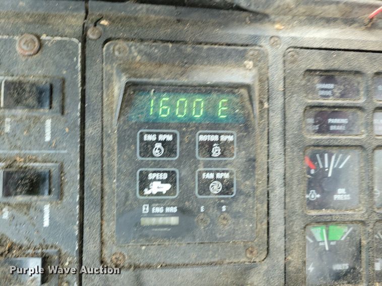 image for item DG0664 1987 Case IH 1660 Axial-Flow combine