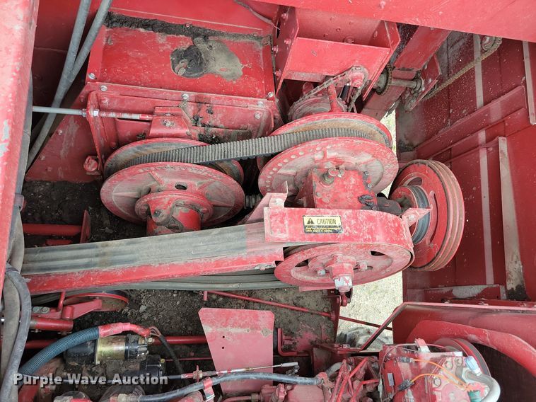 image for item DG0664 1987 Case IH 1660 Axial-Flow combine