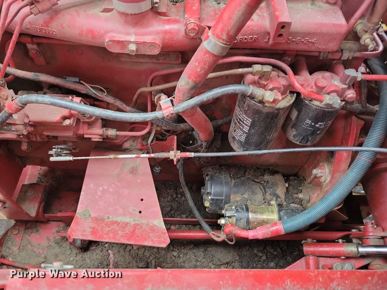 image for item DG0664 1987 Case IH 1660 Axial-Flow combine
