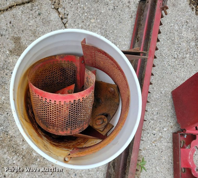 image for item DG0664 1987 Case IH 1660 Axial-Flow combine