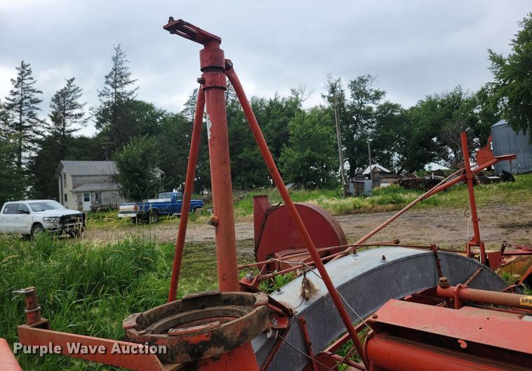 image for item DG0665 Fox 3000 forage harvester