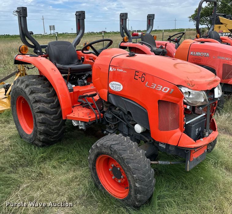 image for item DK6531 Kubota L3301D MFWD tractor
