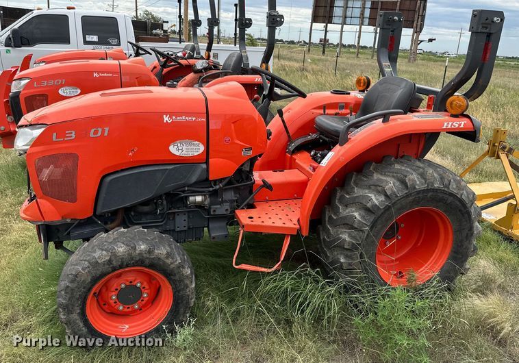 image for item DK6531 Kubota L3301D MFWD tractor