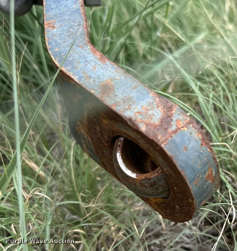 image for item DK6531 Kubota L3301D MFWD tractor