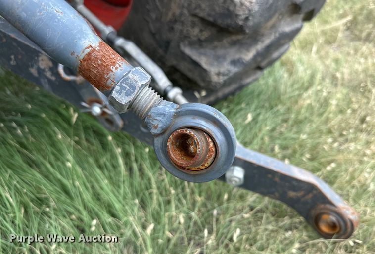 image for item DK6531 Kubota L3301D MFWD tractor