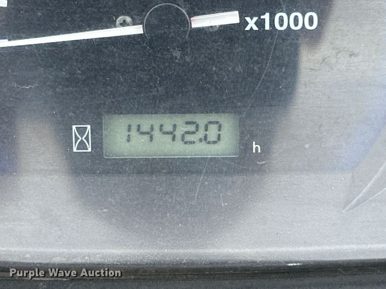 image for item DK6531 Kubota L3301D MFWD tractor