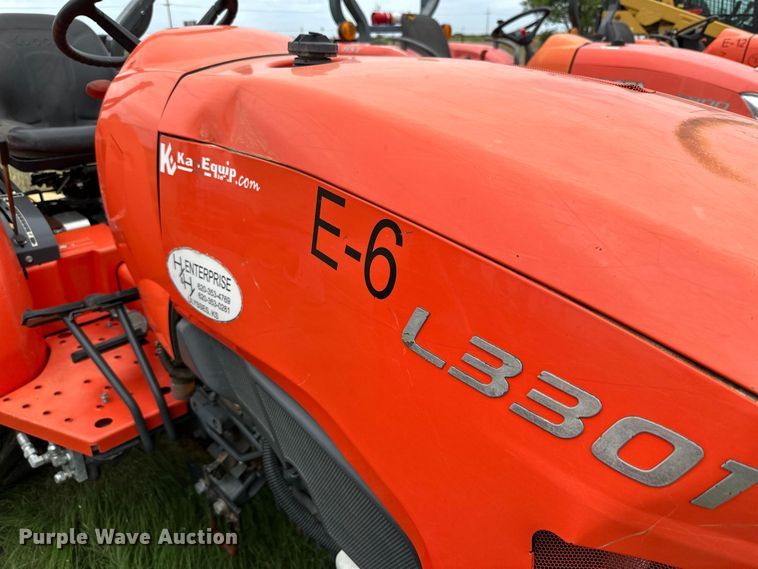 image for item DK6531 Kubota L3301D MFWD tractor