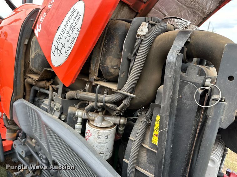 image for item DK6531 Kubota L3301D MFWD tractor