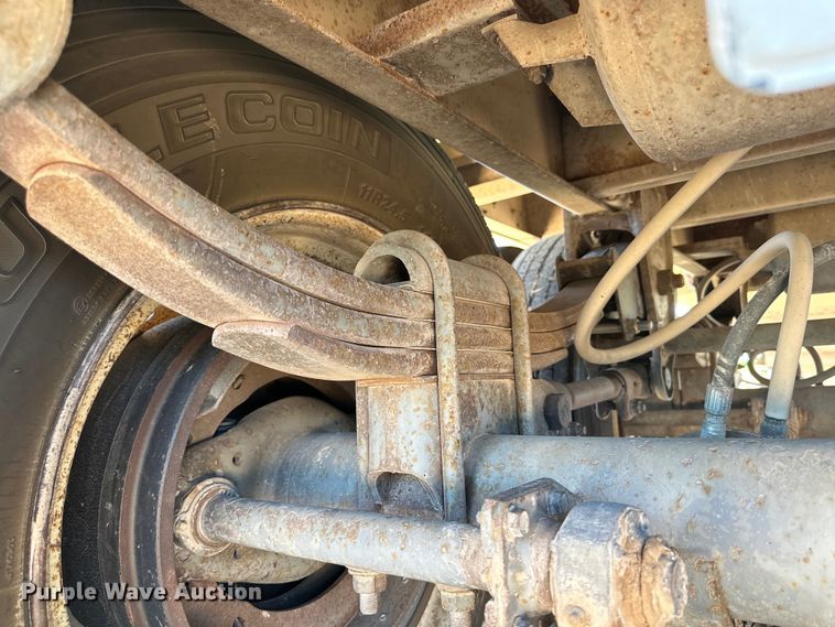 image for item DK6690 1993 Wilson DWH-200 grain trailer