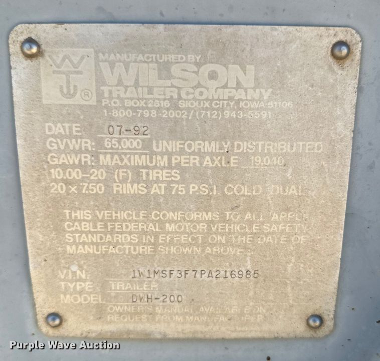 image for item DK6690 1993 Wilson DWH-200 grain trailer