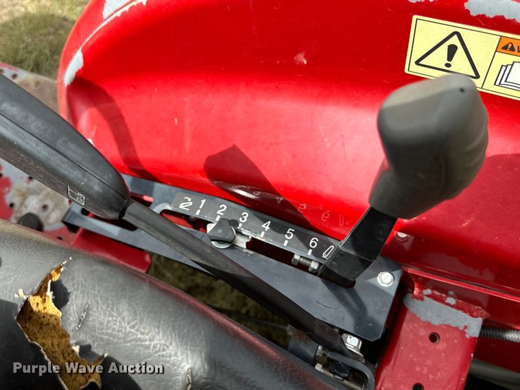 image for item DK6697 2018 Massey Ferguson 1734E MFWD tractor