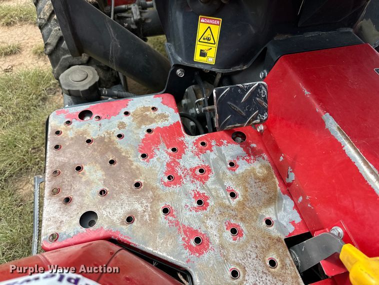 image for item DK6697 2018 Massey Ferguson 1734E MFWD tractor