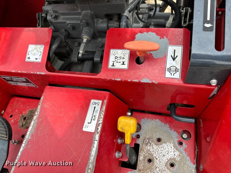 image for item DK6697 2018 Massey Ferguson 1734E MFWD tractor