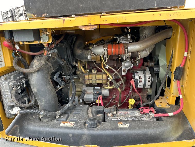 image for item DK6698 2017 Vermeer BC1500 wood chipper