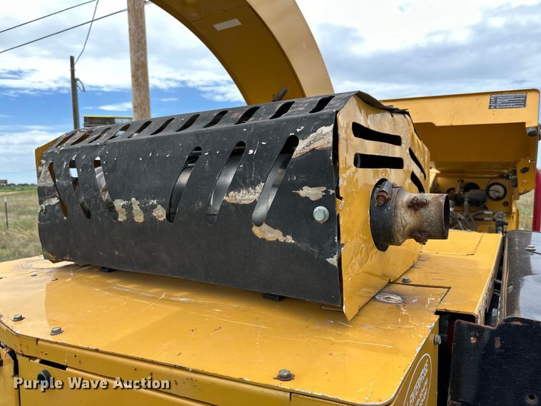 image for item DK6698 2017 Vermeer BC1500 wood chipper