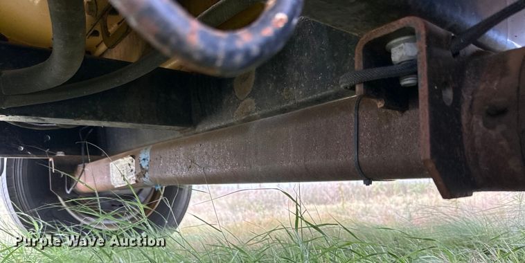 image for item DK6698 2017 Vermeer BC1500 wood chipper