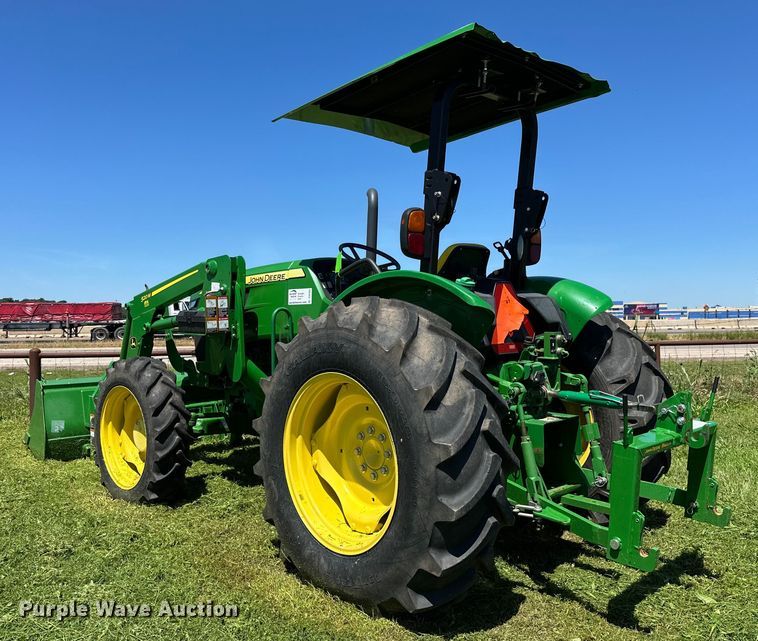 image for item DO6960 2015 John Deere  5075E MFWD tractor