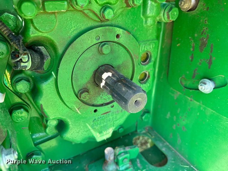 image for item DO6960 2015 John Deere  5075E MFWD tractor