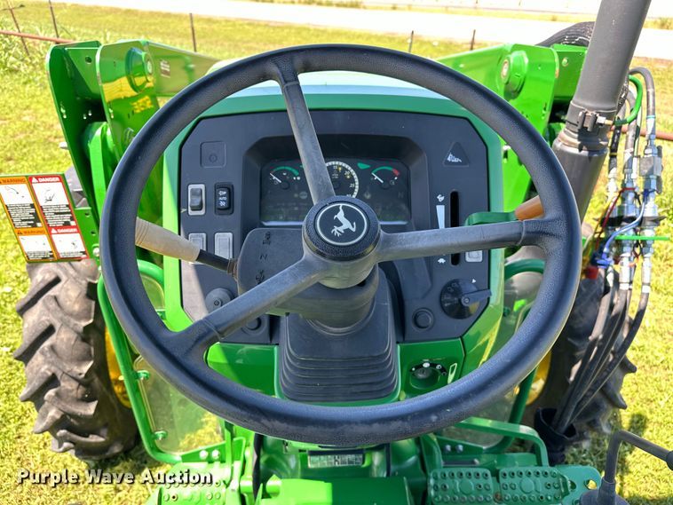 image for item DO6960 2015 John Deere  5075E MFWD tractor
