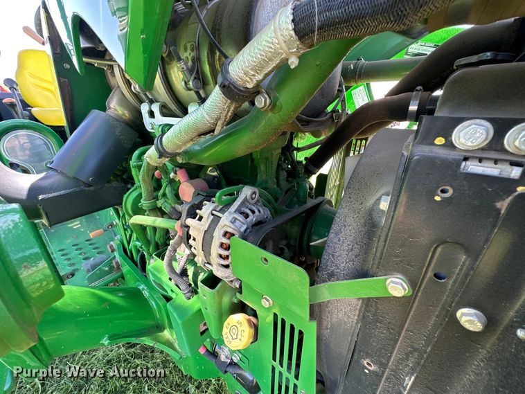 image for item DO6960 2015 John Deere  5075E MFWD tractor