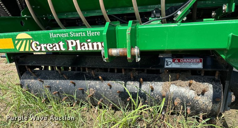 image for item DO6966 2019 Great Plains NTS2509 no-till seeder