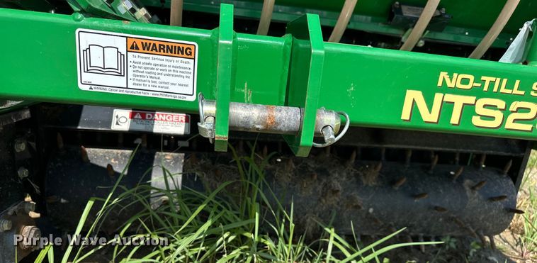 image for item DO6966 2019 Great Plains NTS2509 no-till seeder