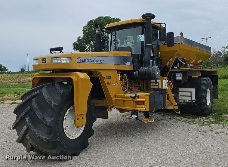 image for item DP0994 2004 Terra Gator 6203 spreader
