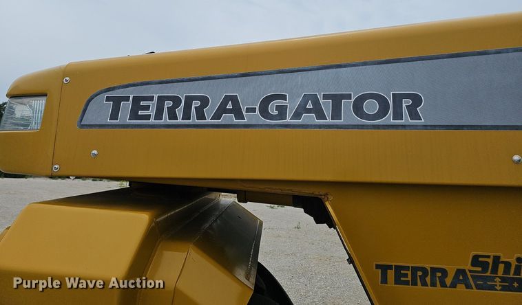 image for item DP0994 2004 Terra Gator 6203 spreader