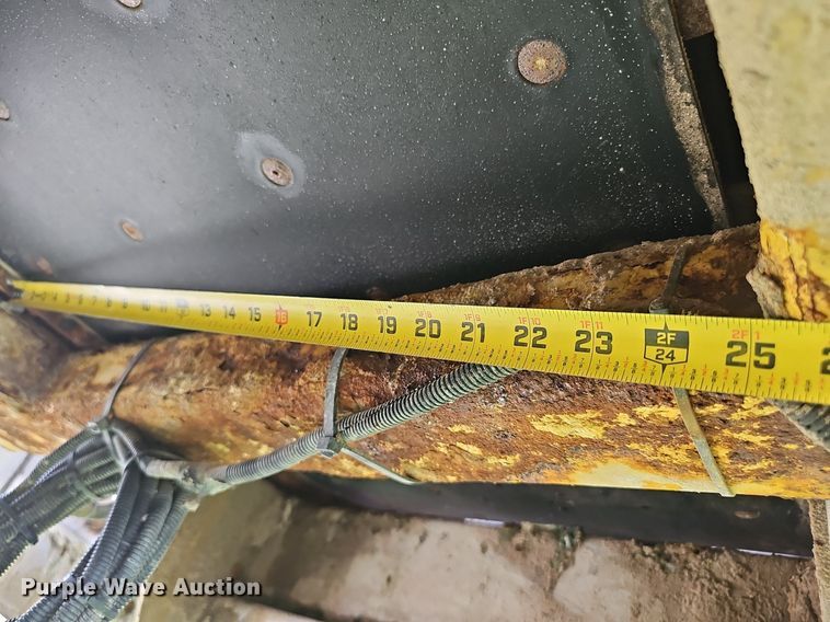 image for item DP0994 2004 Terra Gator 6203 spreader