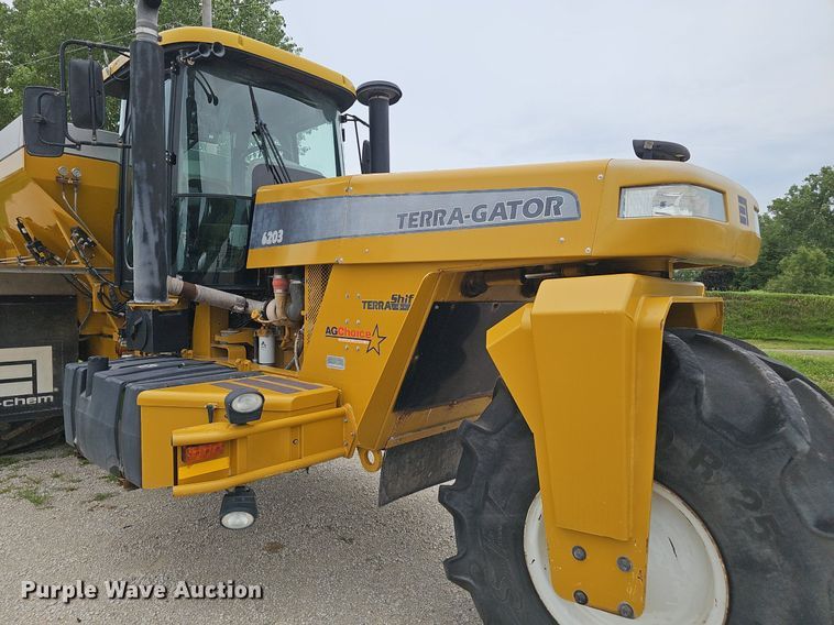 image for item DP0994 2004 Terra Gator 6203 spreader
