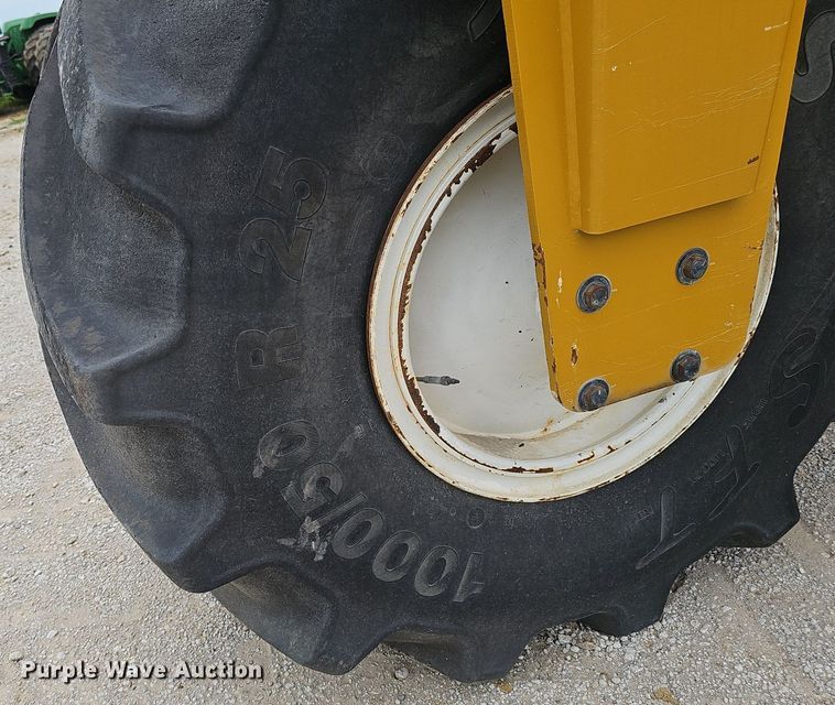 image for item DP0994 2004 Terra Gator 6203 spreader