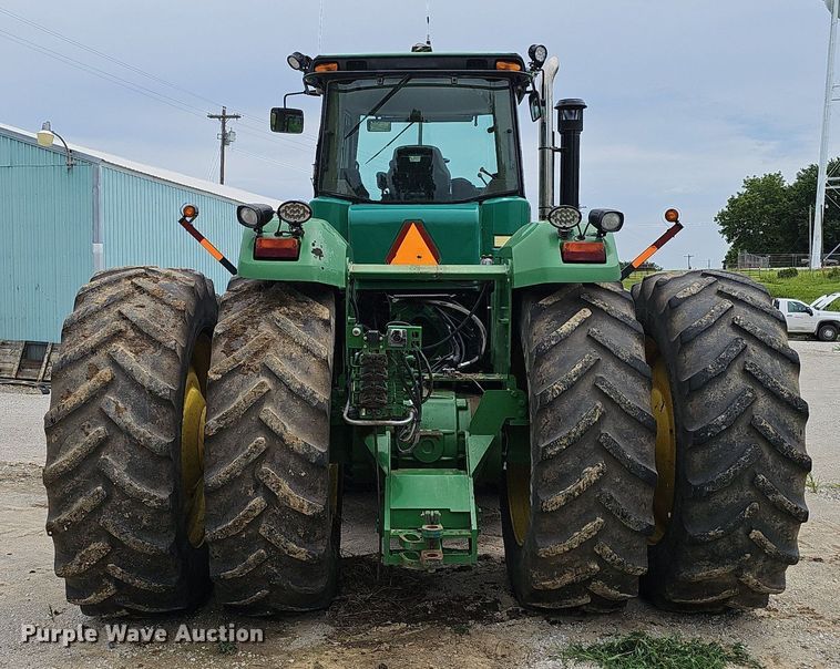 image for item DP0995 2009 John Deere 9230 4WD tractor