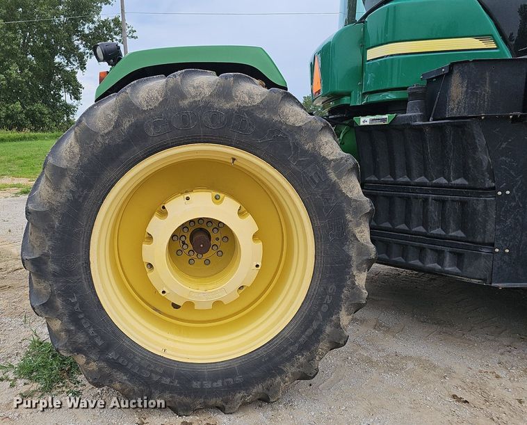 image for item DP0995 2009 John Deere 9230 4WD tractor