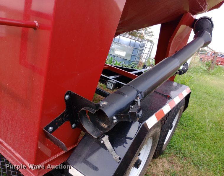 image for item DP1198 2022 Patriot 220 seed tender