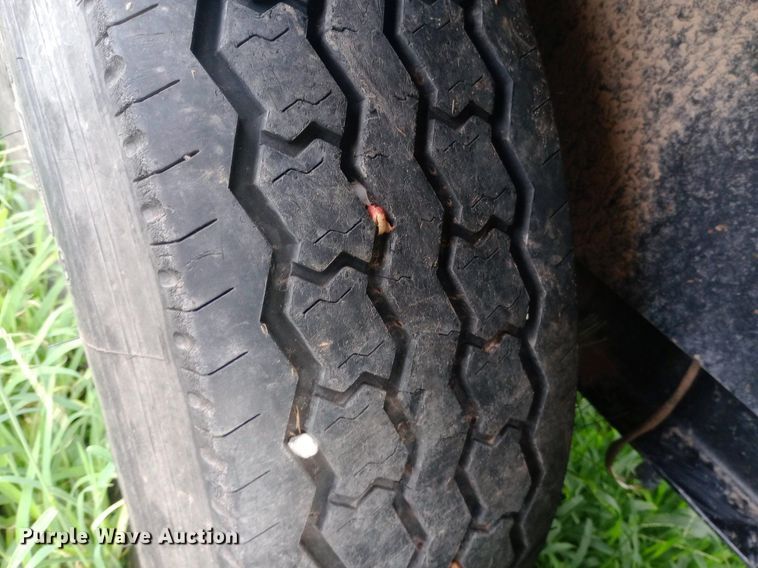 image for item DP1198 2022 Patriot 220 seed tender