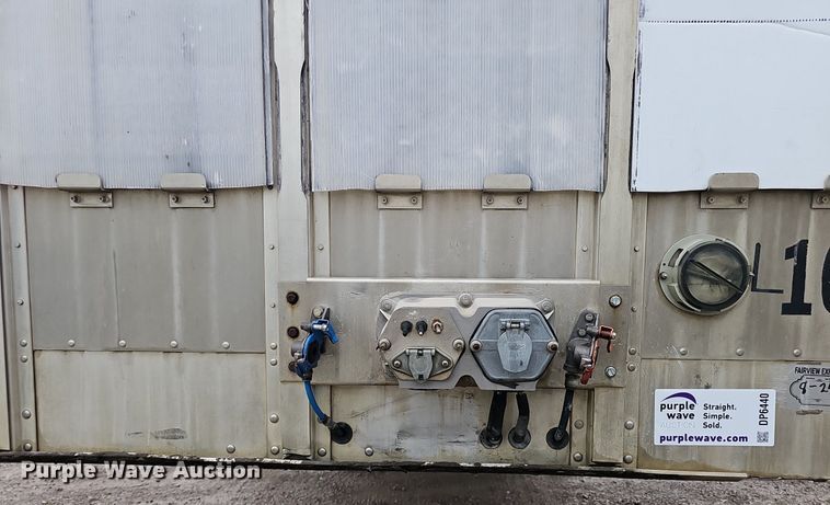 image for item DP6440 2008 Eby livestock trailer