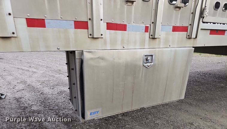 image for item DP6440 2008 Eby livestock trailer