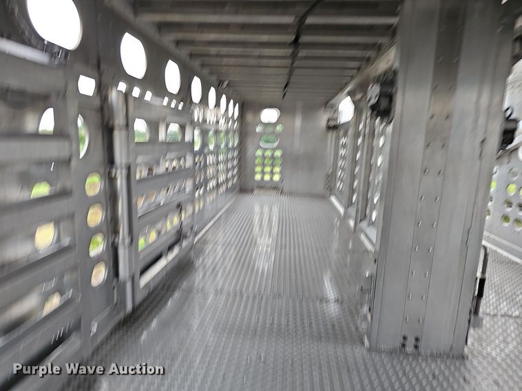 image for item DP6440 2008 Eby livestock trailer