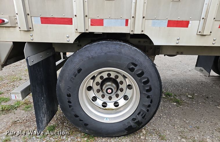 image for item DP6440 2008 Eby livestock trailer