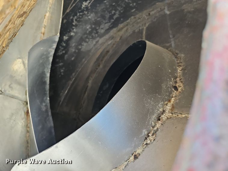 image for item DP6459 Binkley fertilizer mixer