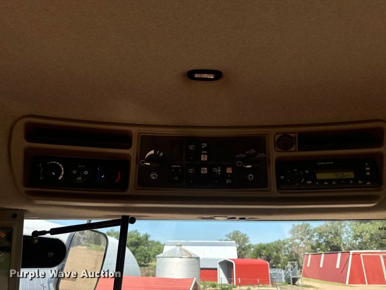 image for item DQ6815 2012 Case IH Steiger 350 4WD tractor