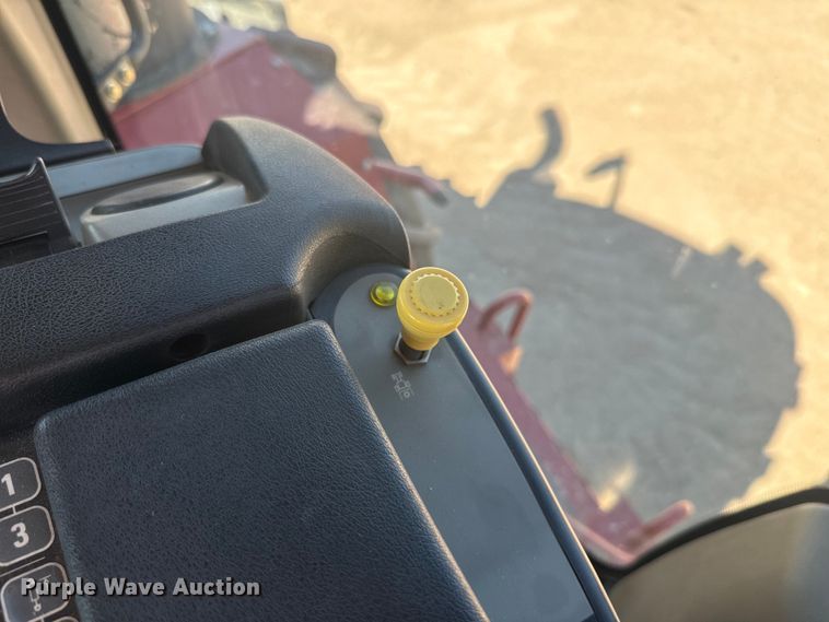 image for item DQ6815 2012 Case IH Steiger 350 4WD tractor