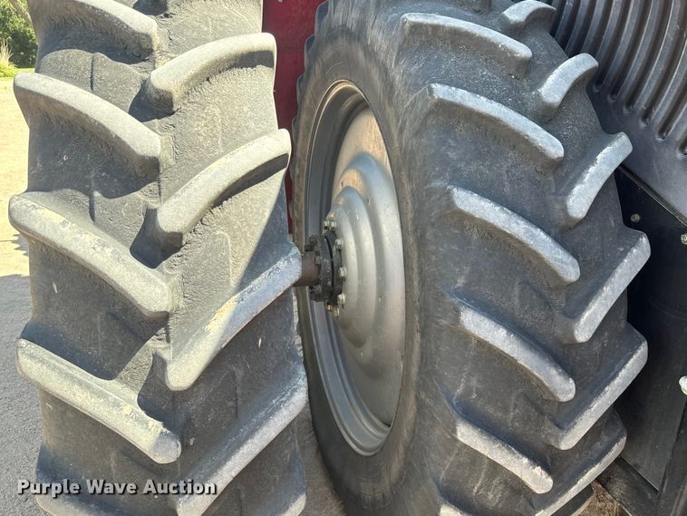 image for item DQ6815 2012 Case IH Steiger 350 4WD tractor